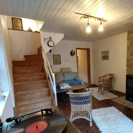 Vikendica Na Jezeru *