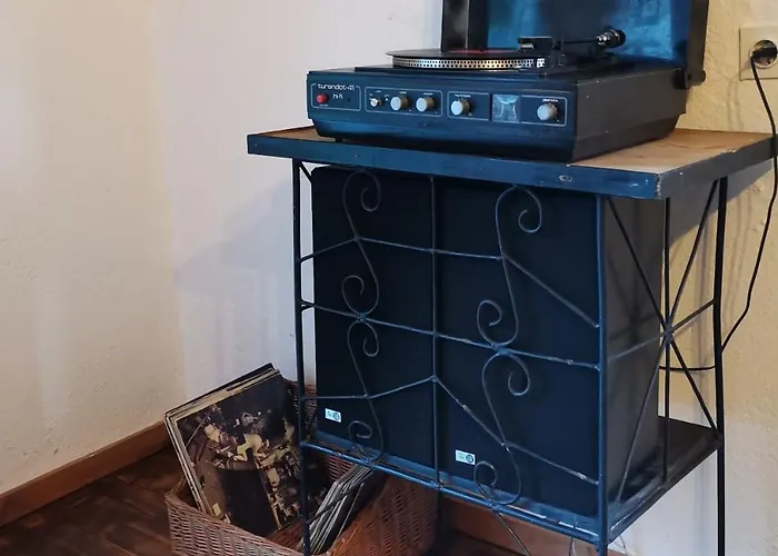 Vikendica Na Jezeru Hébergement de vacances *